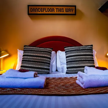 Hotel The